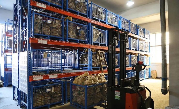 1658397436199936.jpg 1658397436199936.jpg